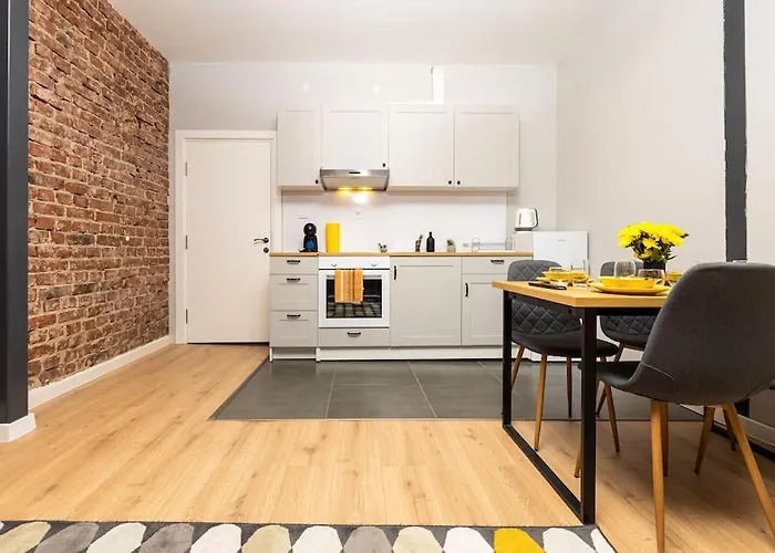 Private House In The Center Of Апартаменти