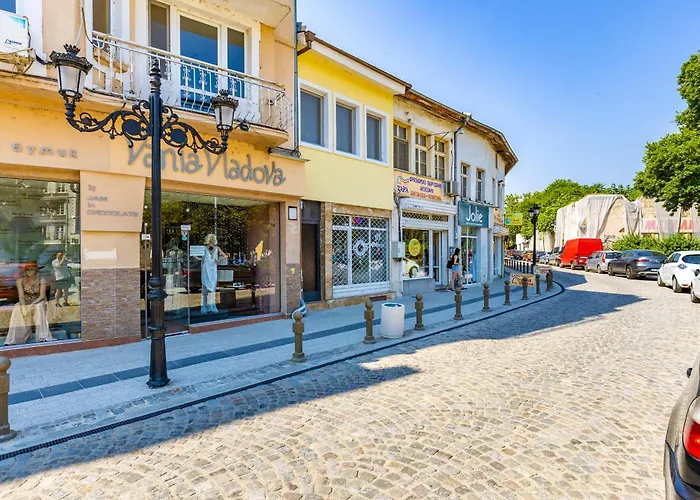 Private House In The Center Of