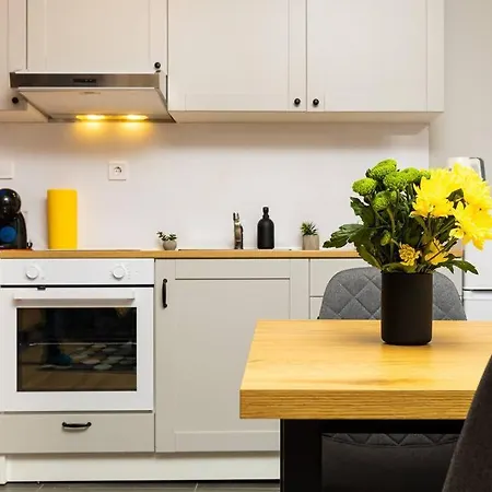 Private House In The Center Of Apartment